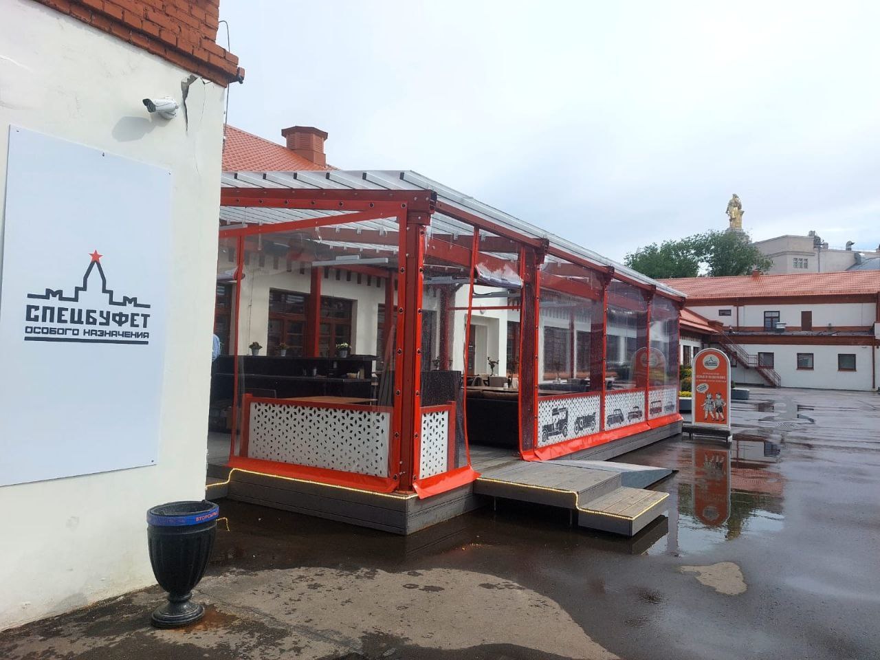 ПВХ шторы для летней террасы кафе в Вышкове